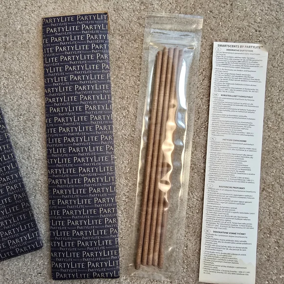 Partylite Mountain Laurel Afternoon Breeze SmartScents Fragrance Sticks -- NIB - Picture 2 of 5